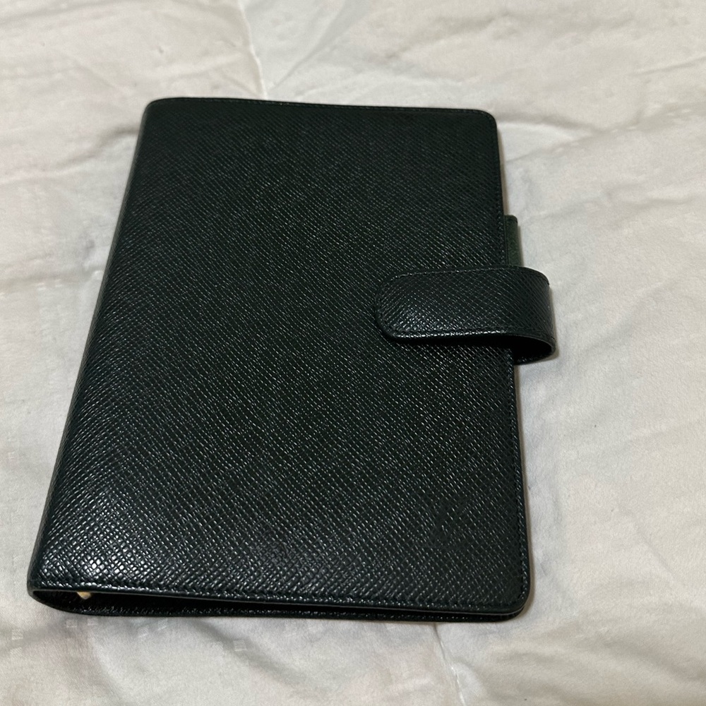 Louise Vuitton EPI organizer